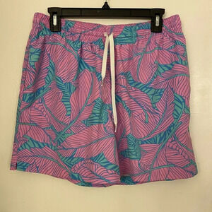Cubbies Pink Palm Shorts Size Large